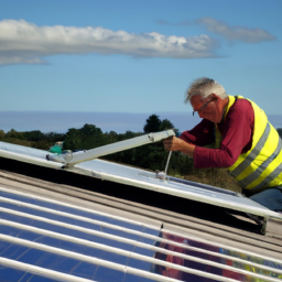 Service d'Entretien Préventif pour Prolonger la Durée de Vie de vos Panneaux Solaires Orly